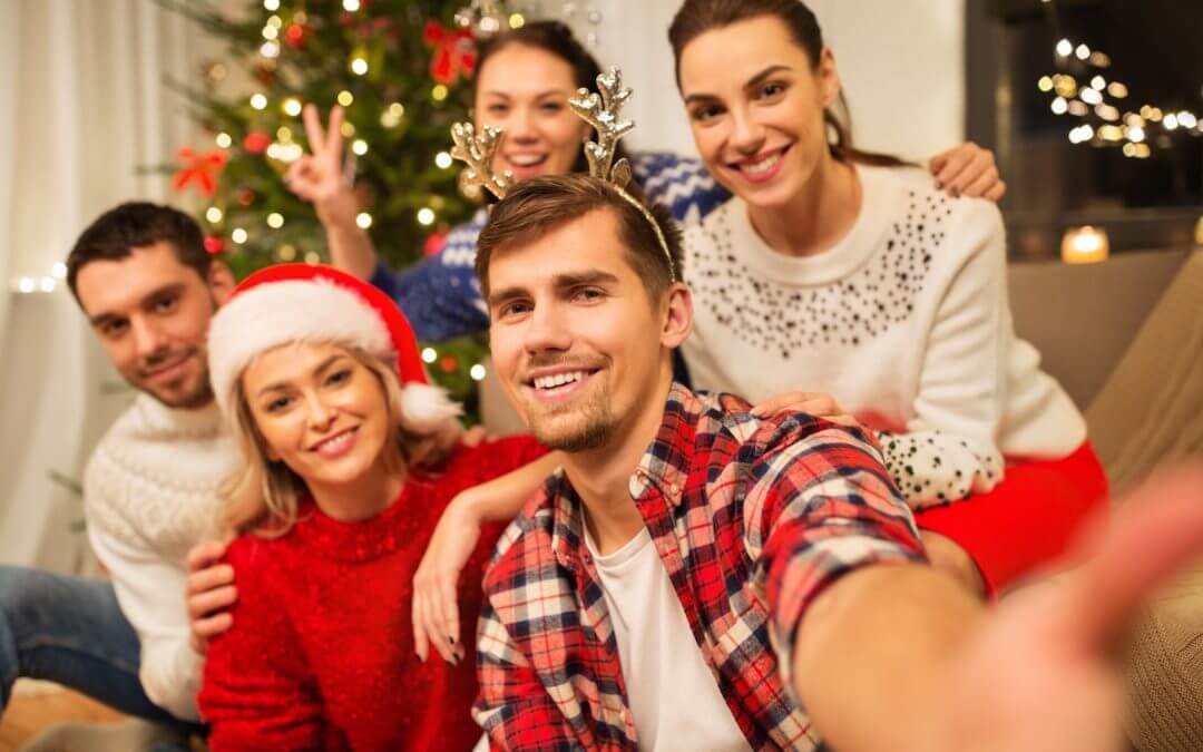 Merry and Bright: How to Get Your Whitest Smile This Holiday Season